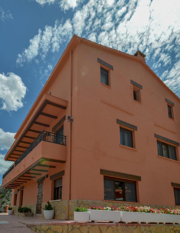 La Casita De El Cuervo Bed & Breakfast Dış mekan fotoğraf