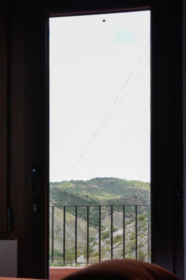 La Casita De El Cuervo Bed & Breakfast Dış mekan fotoğraf