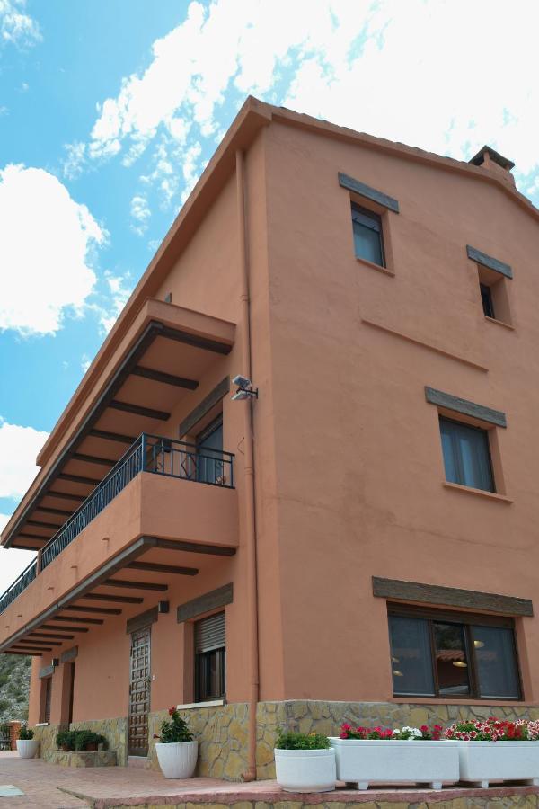 La Casita De El Cuervo Bed & Breakfast Dış mekan fotoğraf