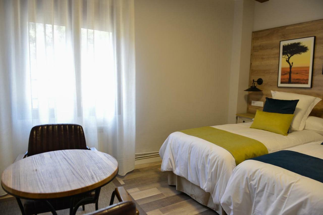 La Casita De El Cuervo Bed & Breakfast Dış mekan fotoğraf